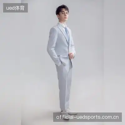 汤茜